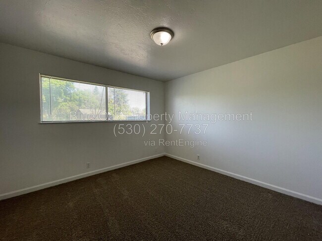Building Photo - 470 Cimarron Dr