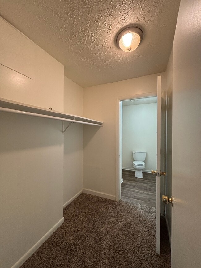 Building Photo - 6376 Applecross Ave