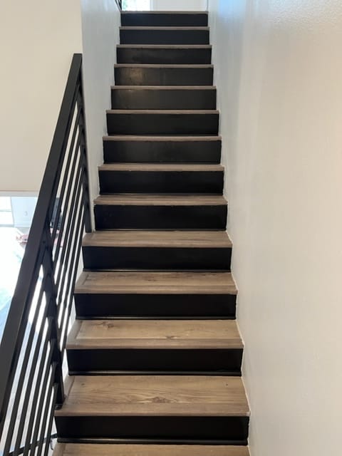 Staircase 2nd Level - 3808 Stocker St
