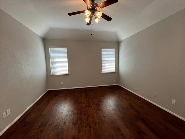 Building Photo - 146 Black Swan Pl