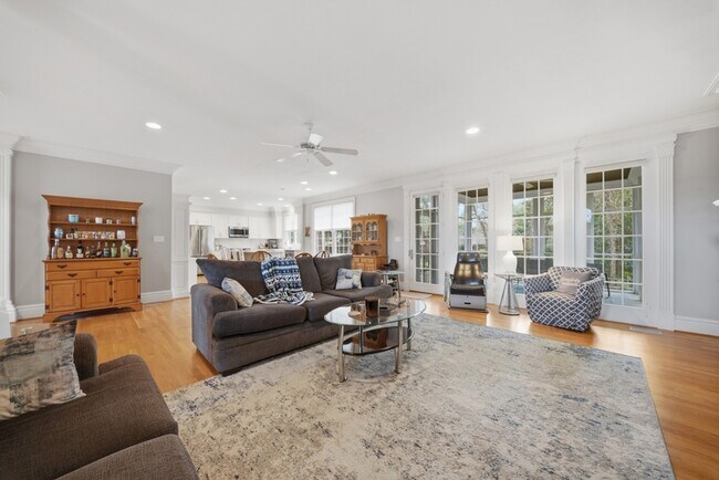 Building Photo - 4013 Lambs Creek Ct