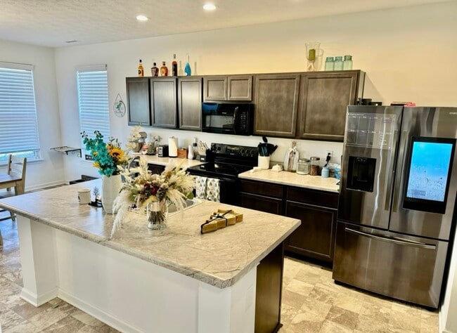 Building Photo - 13238 Landing Cir