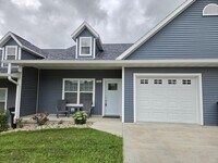 Building Photo - 1326 E Monroe St