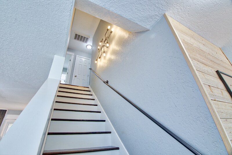 Building Photo - 2924 Canyon Oaks Ct