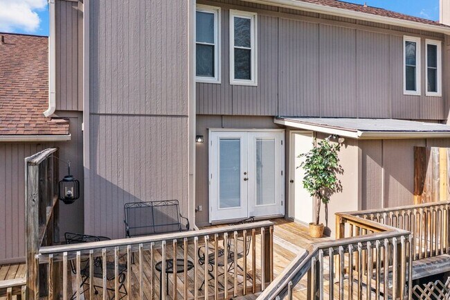 Building Photo - 1874 Quail Ridge Rd