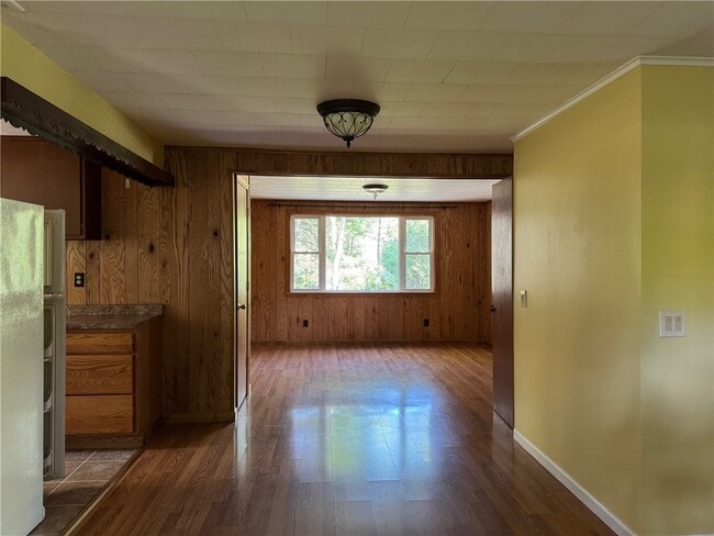 Building Photo - 9095 Bert Harvey Rd
