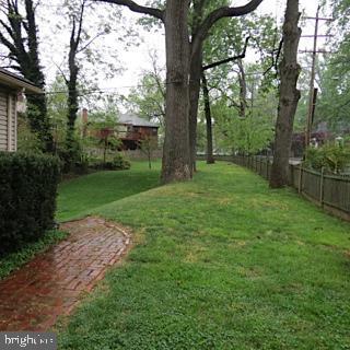 Building Photo - 2407 Seminary Rd