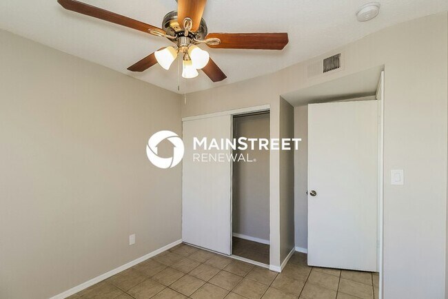 Building Photo - 3 Bedroom Pet-Friendly Home in MESA, AZ with Main Street Renewal