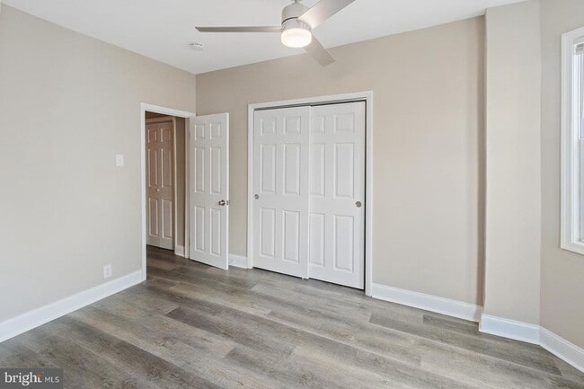 Building Photo - 2336 Pierce St