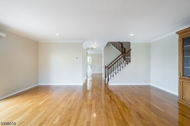 Building Photo - 1 Avery Ct