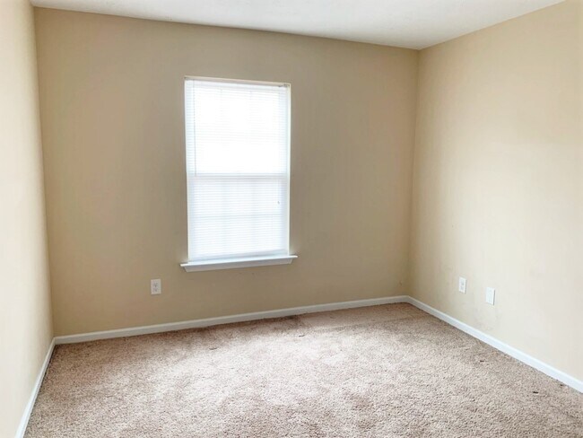 Building Photo - 179 Buckhaven Way