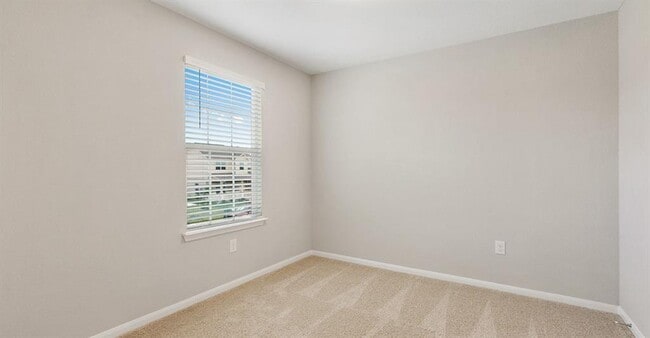 Building Photo - 14111 Macquarie Dr