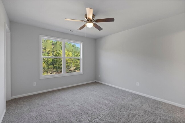 Building Photo - Townhouse For Rent in Holly Ridge