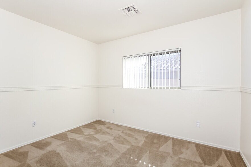 Building Photo - 3108 W Lucia Dr