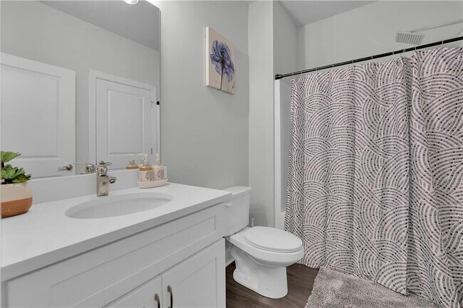 Building Photo - 8026 Linfield Way