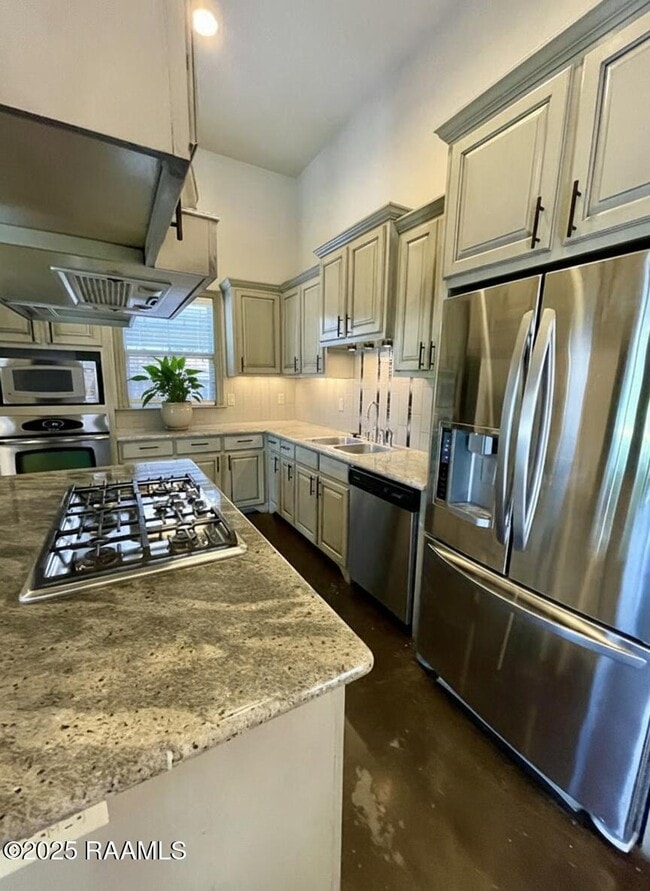 Building Photo - 218 Brightwood Dr