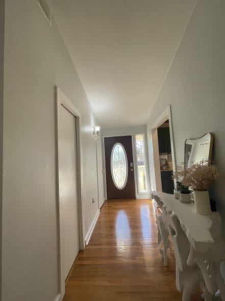 Building Photo - 2644 Valmar Dr