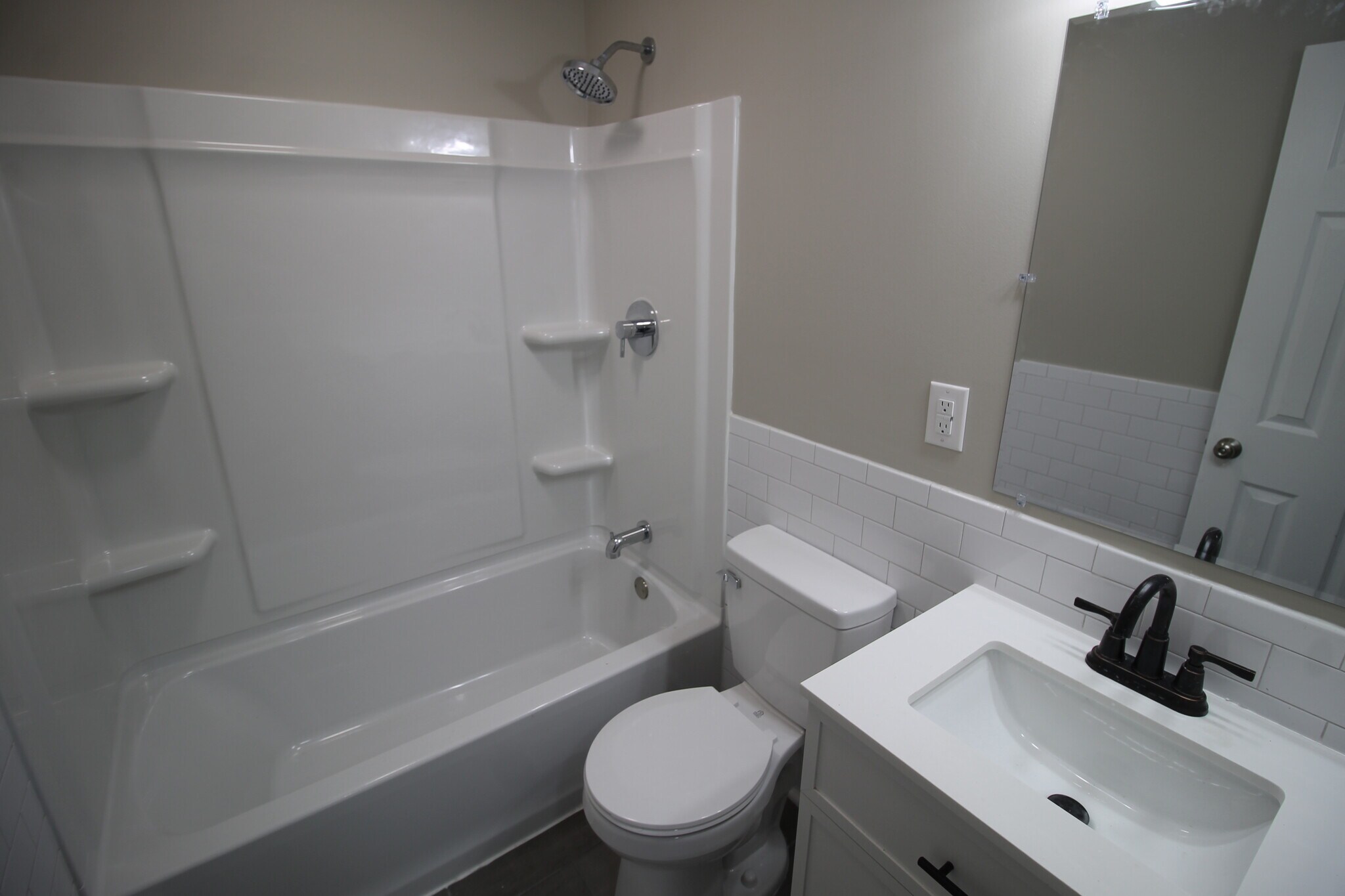 Building Photo - 4805 Toledo Ct