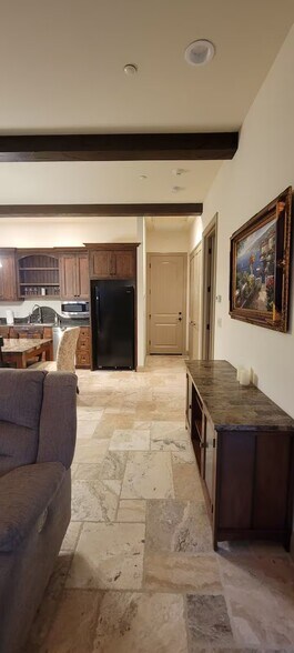 Building Photo - 9839 Trailhead Ct