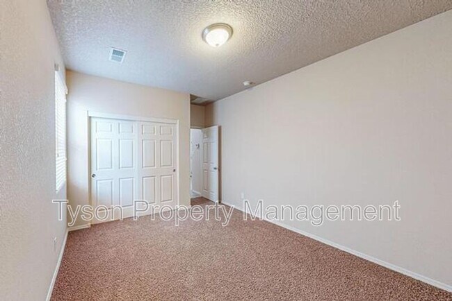 Building Photo - 2621 Cerro Chafo Rd SE