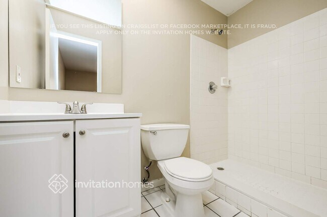 Building Photo - 5205 Garner Pl