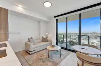 Building Photo - 580 72nd St