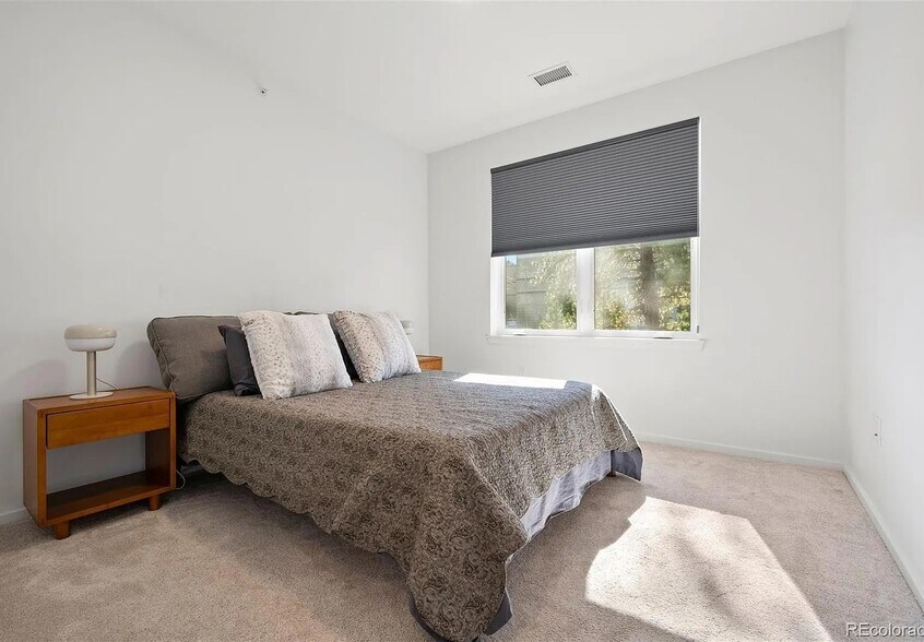 primary bedroom - 31192 Black Eagle Dr