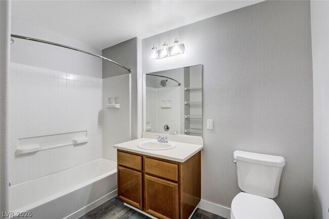 Building Photo - 7701 W Robindale Rd