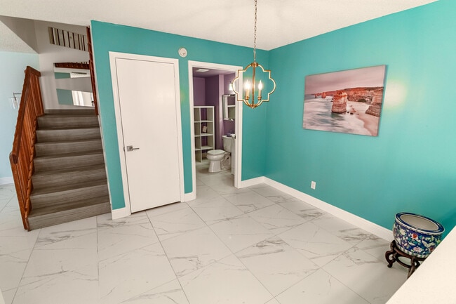 Building Photo - 8129 Sedgewick Ct