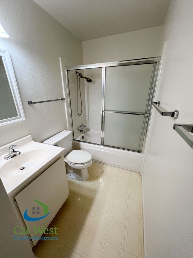 Building Photo - $4095-2 Bd/2.5 Ba Town home in Sunnyvale/Sunset Oaks Community