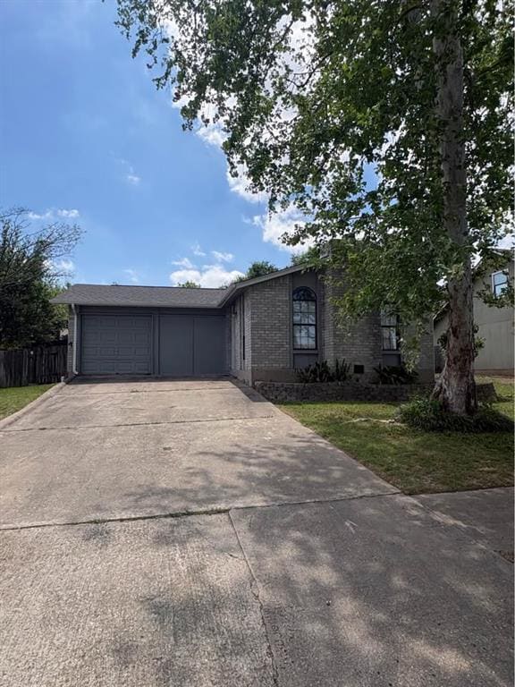 Building Photo - 4009 Hillside Dr