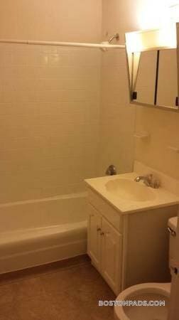 Building Photo - 66 Homer Ave