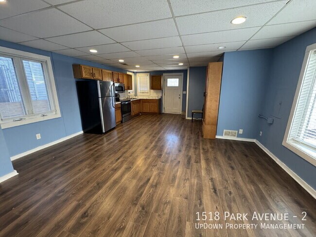 Building Photo - 1518 Park Ave