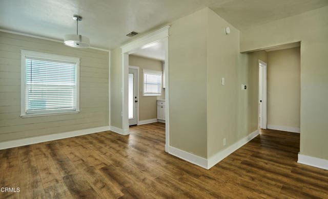 Building Photo - 621 Hewitt St