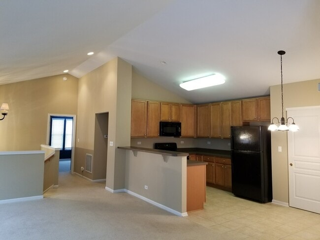 Building Photo - 2444 Emily Ln