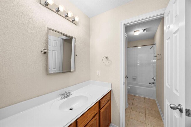 Building Photo - 9603 Whittington Park Ln