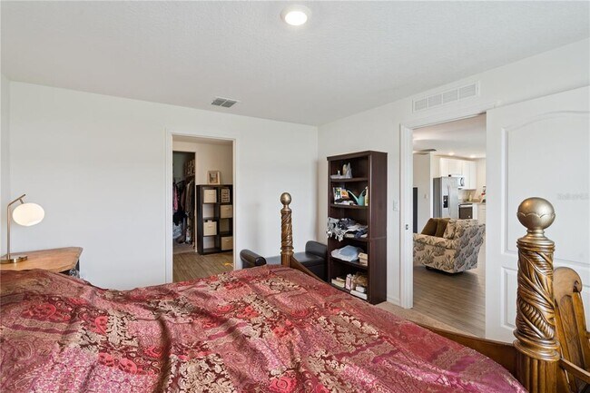 Building Photo - 12965 Del Lago Dr