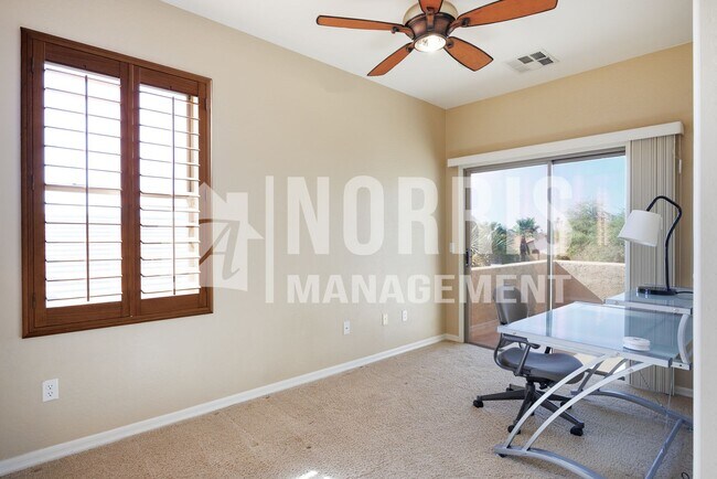 Building Photo - Beautiful Home with a POOL Service Included