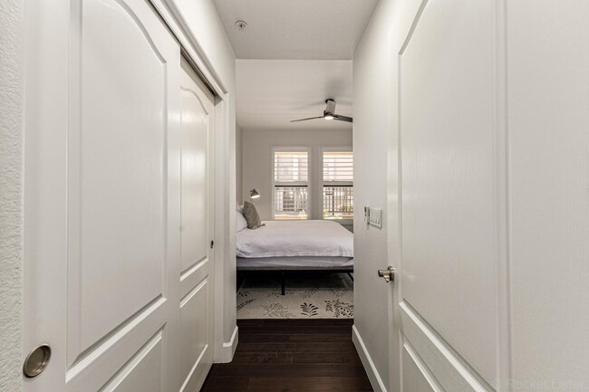 Building Photo - 7601 E Indian Bend Rd