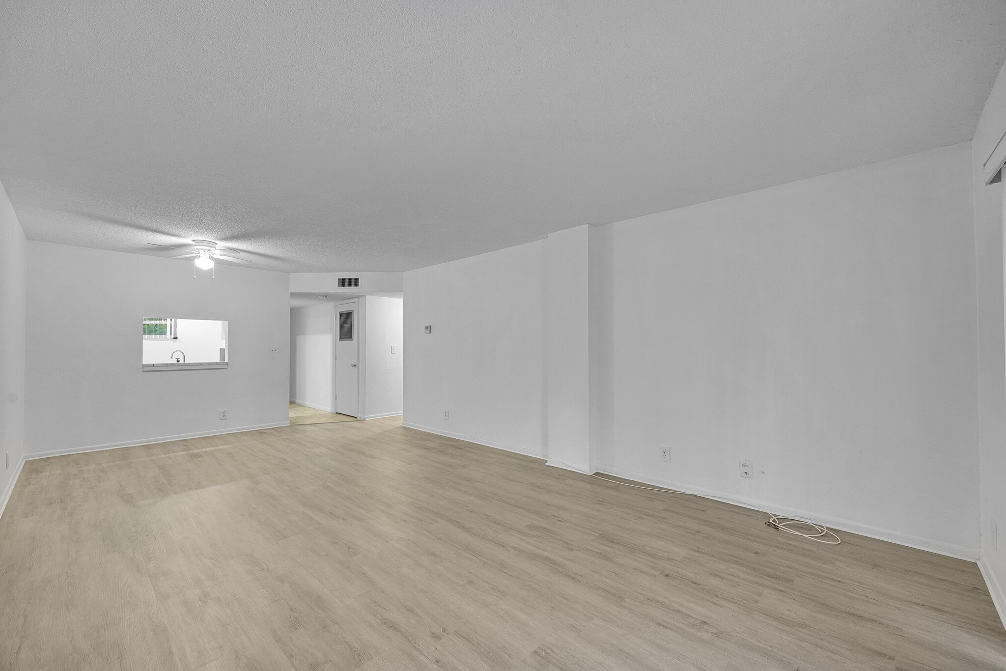 Building Photo - 1200 NW 87th Ave