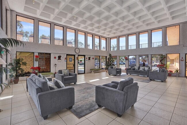 Building Photo - 9273 SW 8th St