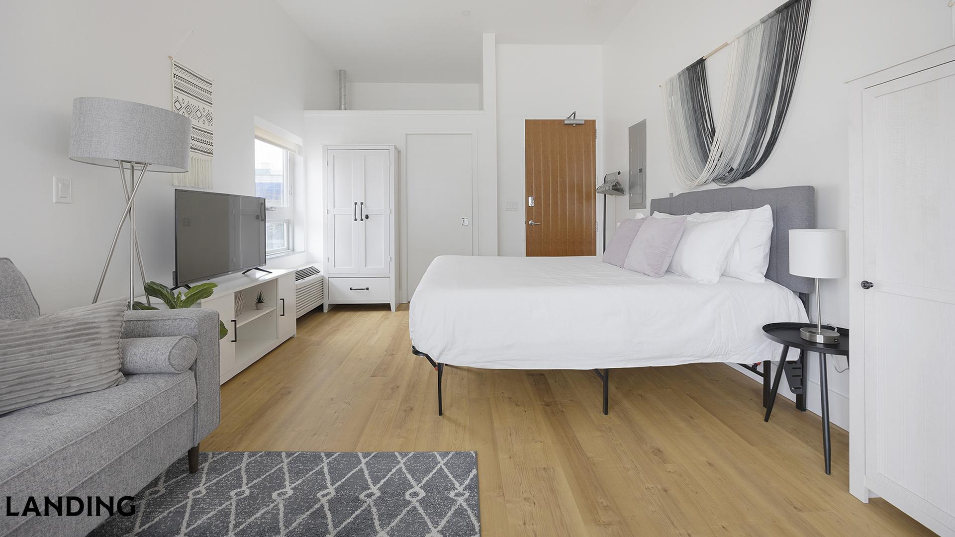 Building Photo - 135 Adams St