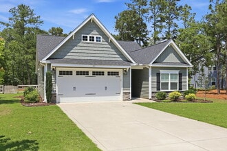 Building Photo - 511 Pondpine Ln