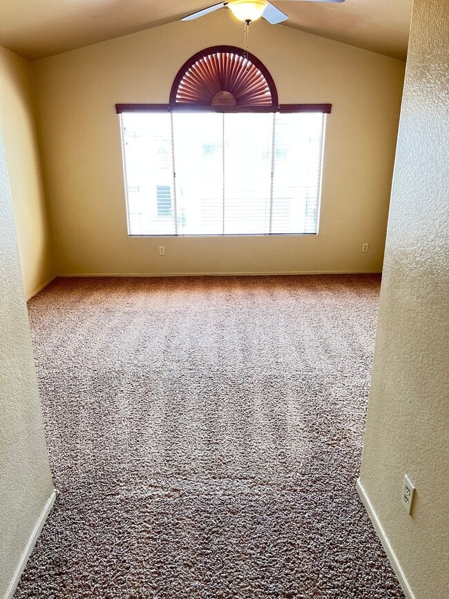 Building Photo - 3 Bedroom - 2.5 Bath - 1395 Sq. Ft. Home f...