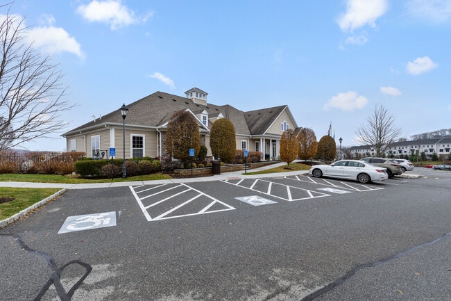 Building Photo - 164 Warrington Round