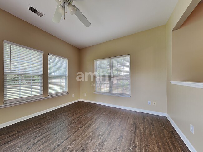 Building Photo - 503 Sparkleberry Ln