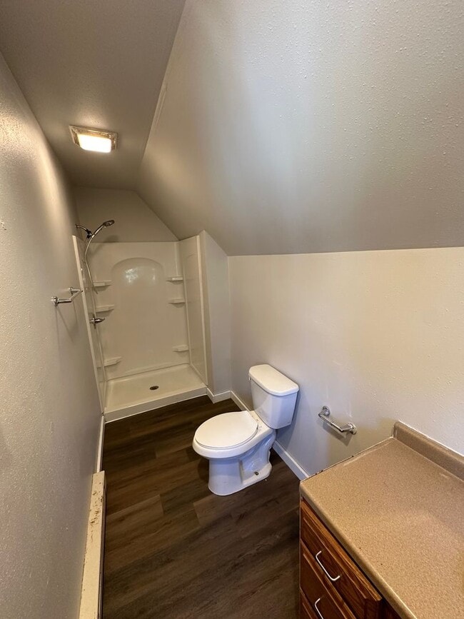 Building Photo - 723/725 Frederick St