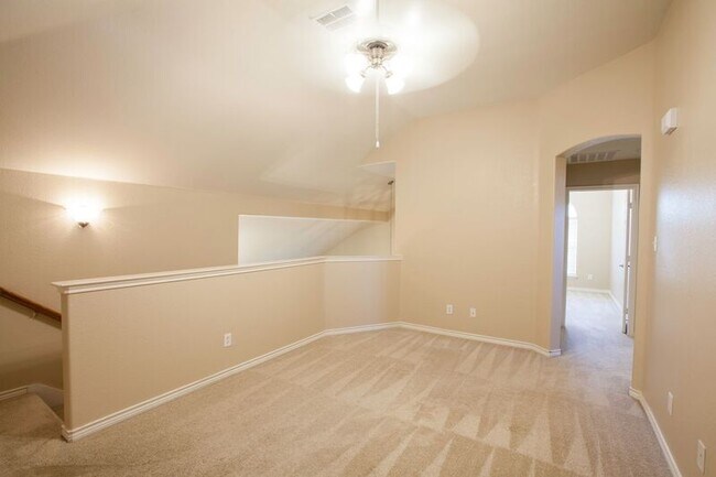 Building Photo - 13856 Fall Harvest Dr