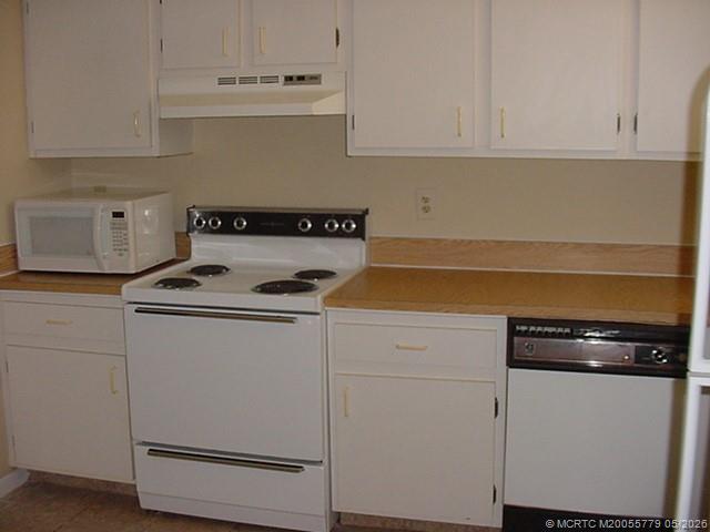Building Photo - 1290 SE Parkview Pl