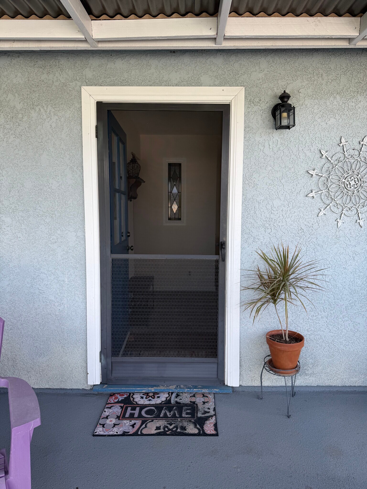 Front door - 14902 Eastwood Ave